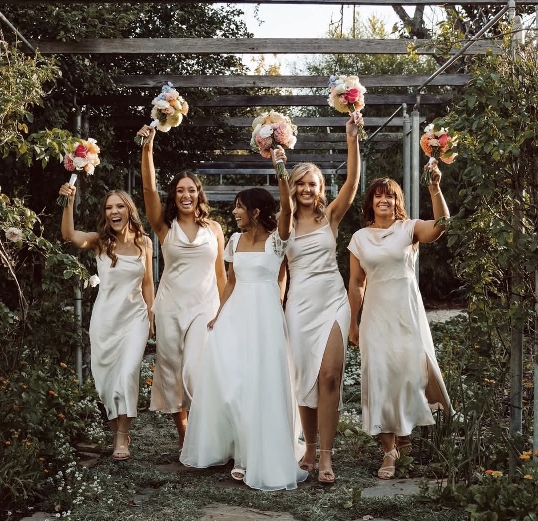 Elegant Wedding Transport Experience